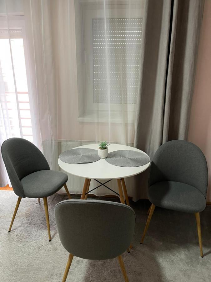 Apartment Cactus 021 Novi Sad Ngoại thất bức ảnh