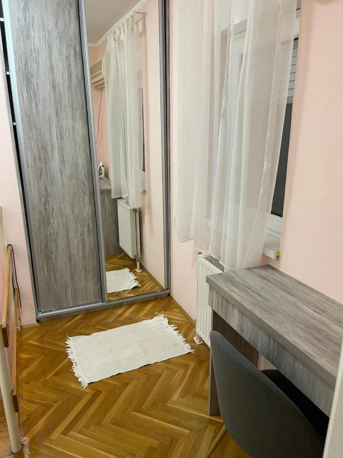 Apartment Cactus 021 Novi Sad Ngoại thất bức ảnh